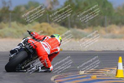 media/Sep-25-2023-Moto Forza (Mon) [[81ffa65e0a]]/B-C Group/Session 4 (Turn 2 Backside)/